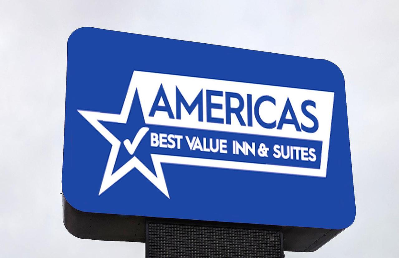 Americas Best Value Inn Chippewa Falls Exterior photo